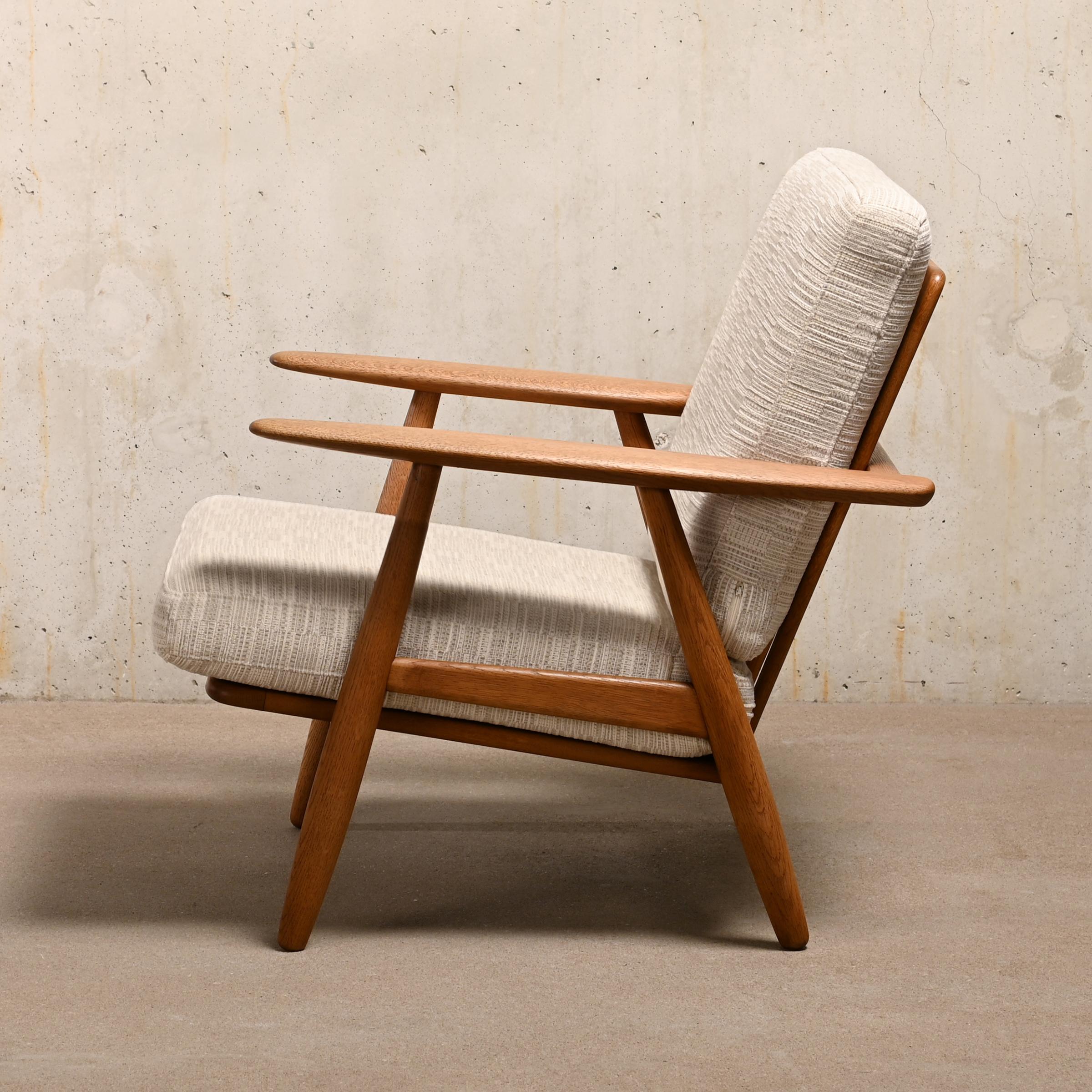 Scandinavian Modern Hans J. Wegner GE240 'Sigar' Lounge Chair in Oak and Pierre Frey Fabric, Denmark