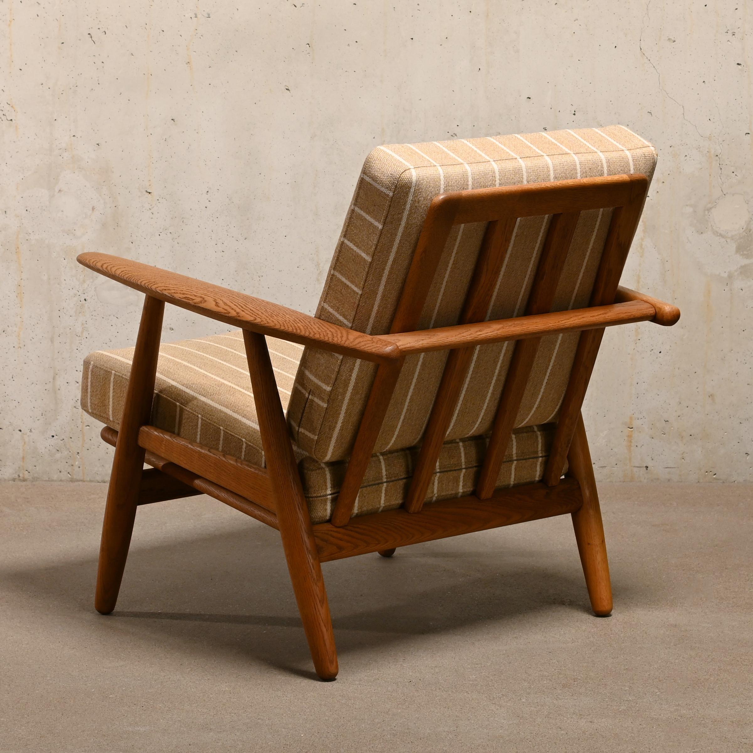 Danish Hans J. Wegner GE240 'Sigar' Lounge Chair in Oak for GETAMA