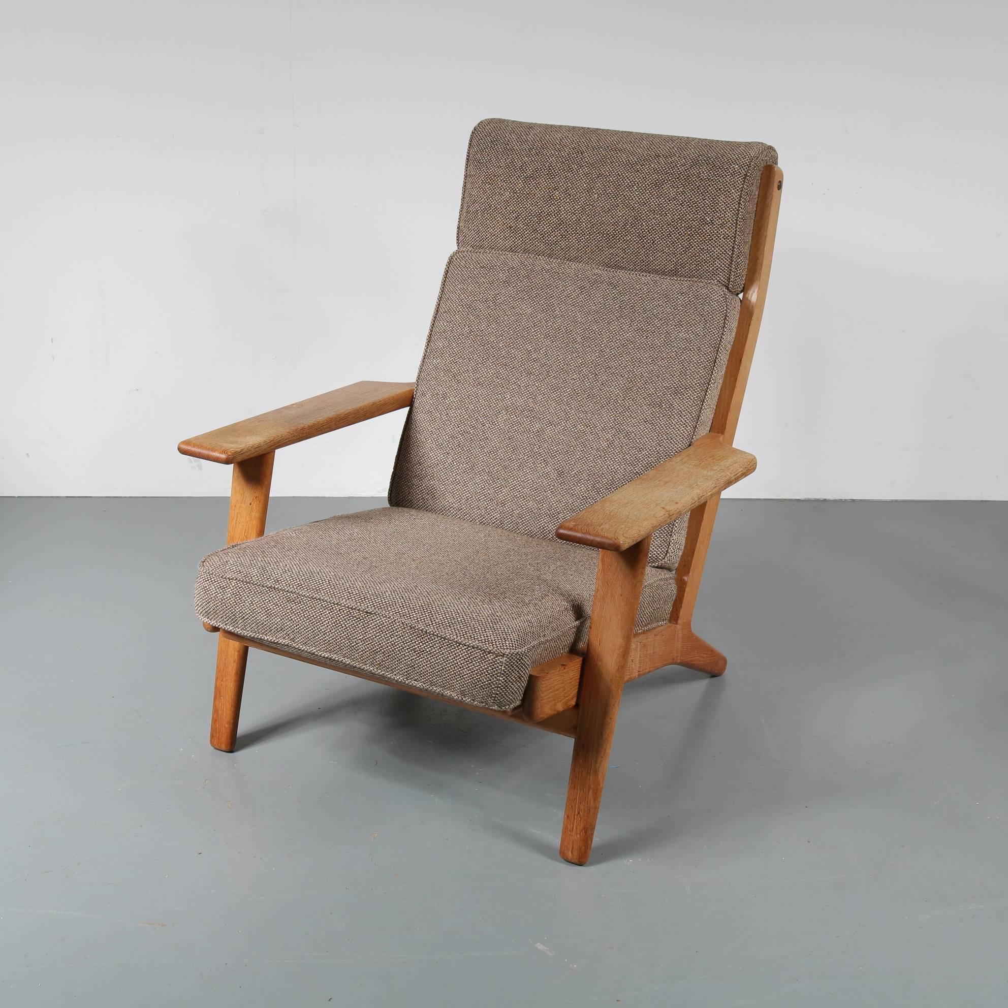 Danish Hans J. Wegner Ge290 Lounge Chair, Denmark, 1950