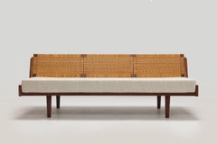 Hans J. Wegner 'GE7' Cane & Teak Sofa Daybed by GETAMA Denmark, 1954