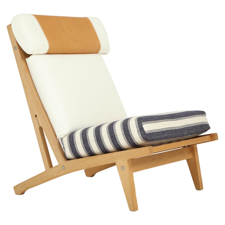 Hans J Wegner GETAMA Lounge Chair, circa 1960s For Sale at 1stDibs