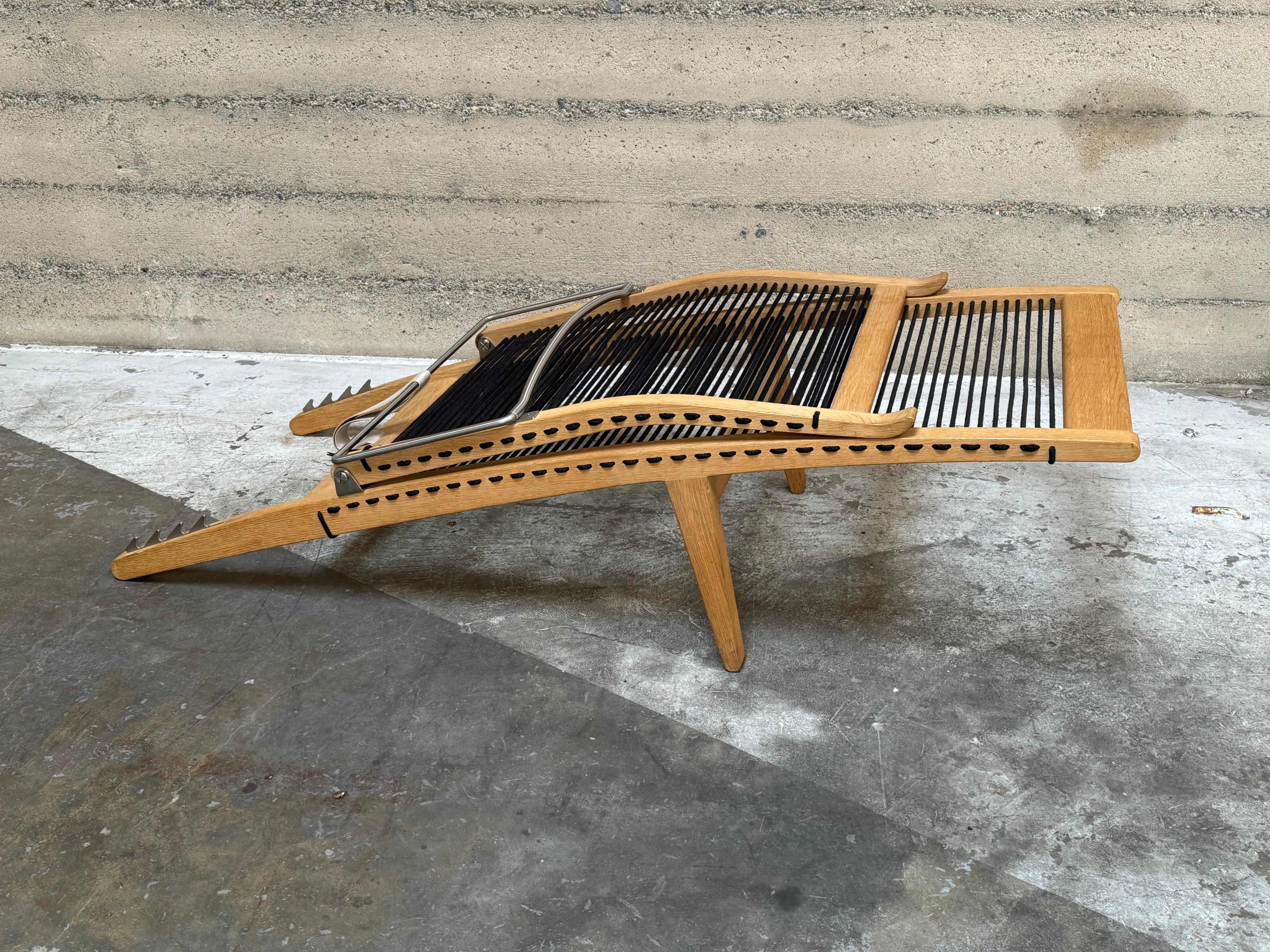 Hans J. Wegner Halyard Deckchair in Oak 5