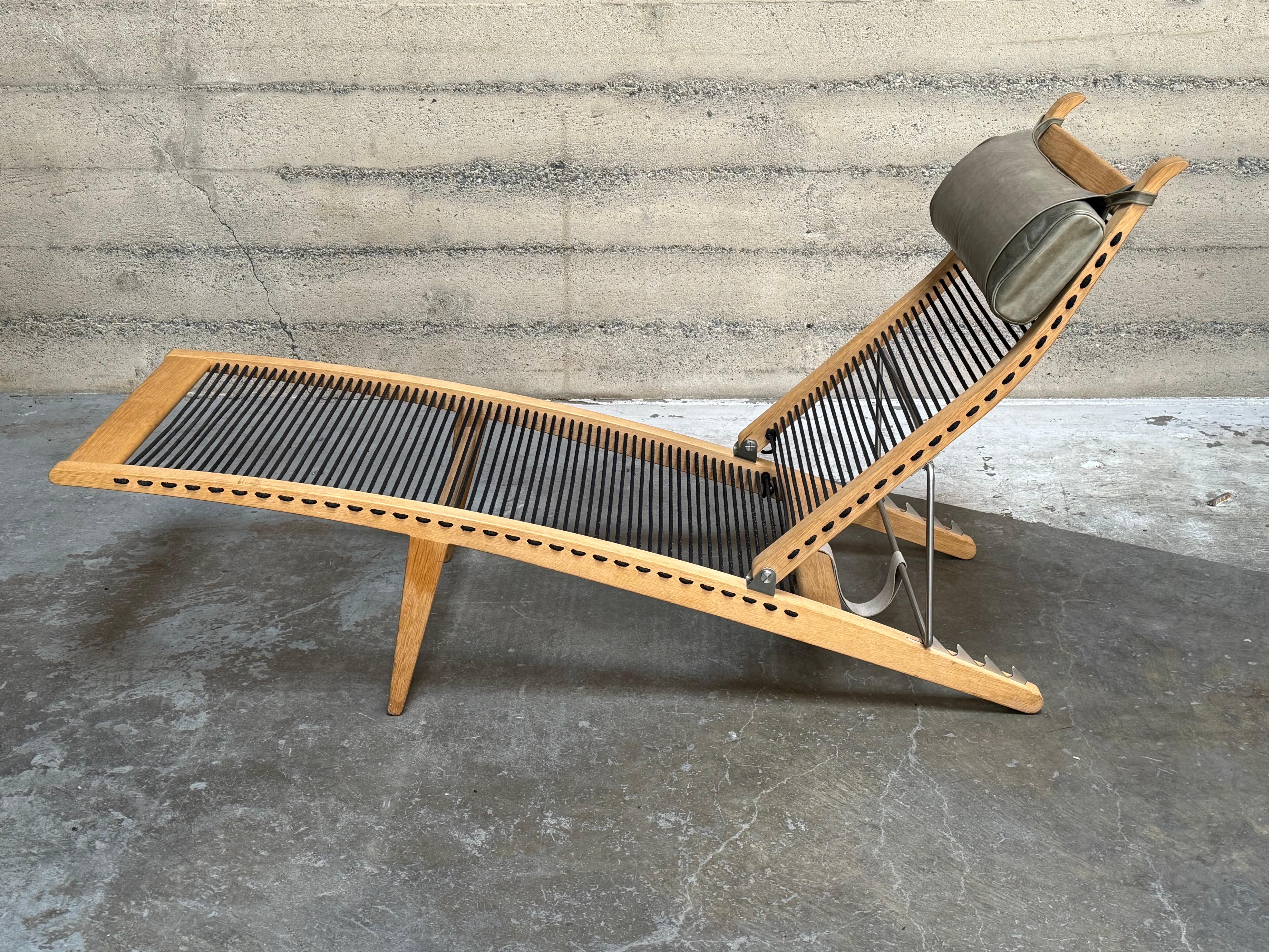 Hans J. Wegner Halyard Deckchair in Oak For Sale 1