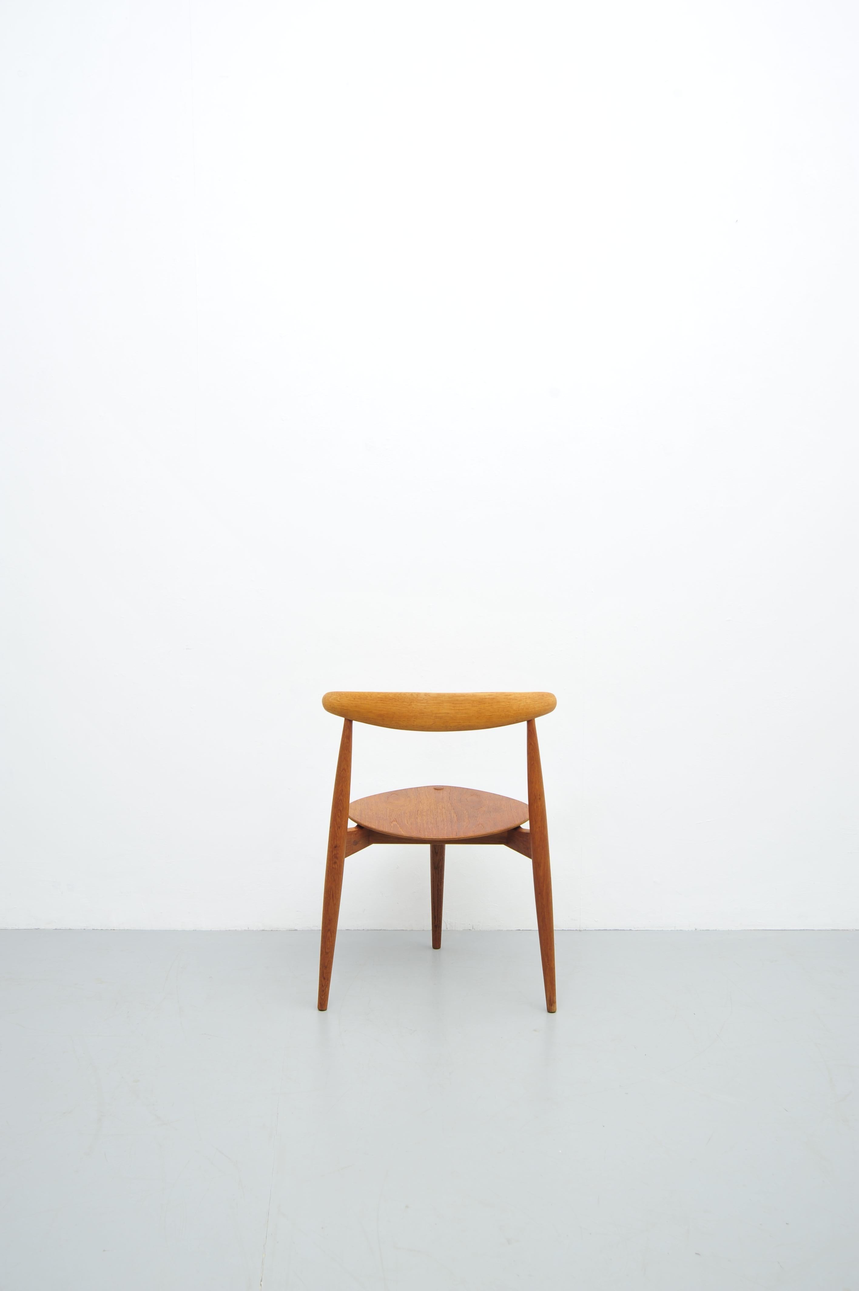 Hans J. Wegner Sedia Cuore FH4104 Eichenholz 1952 In condizioni buone in vendita a Wiesbaden, DE
