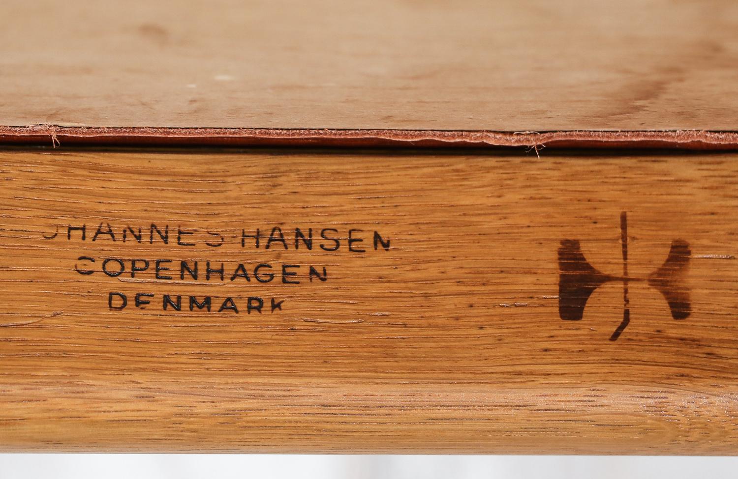 Hans J. Wegner JH 501 