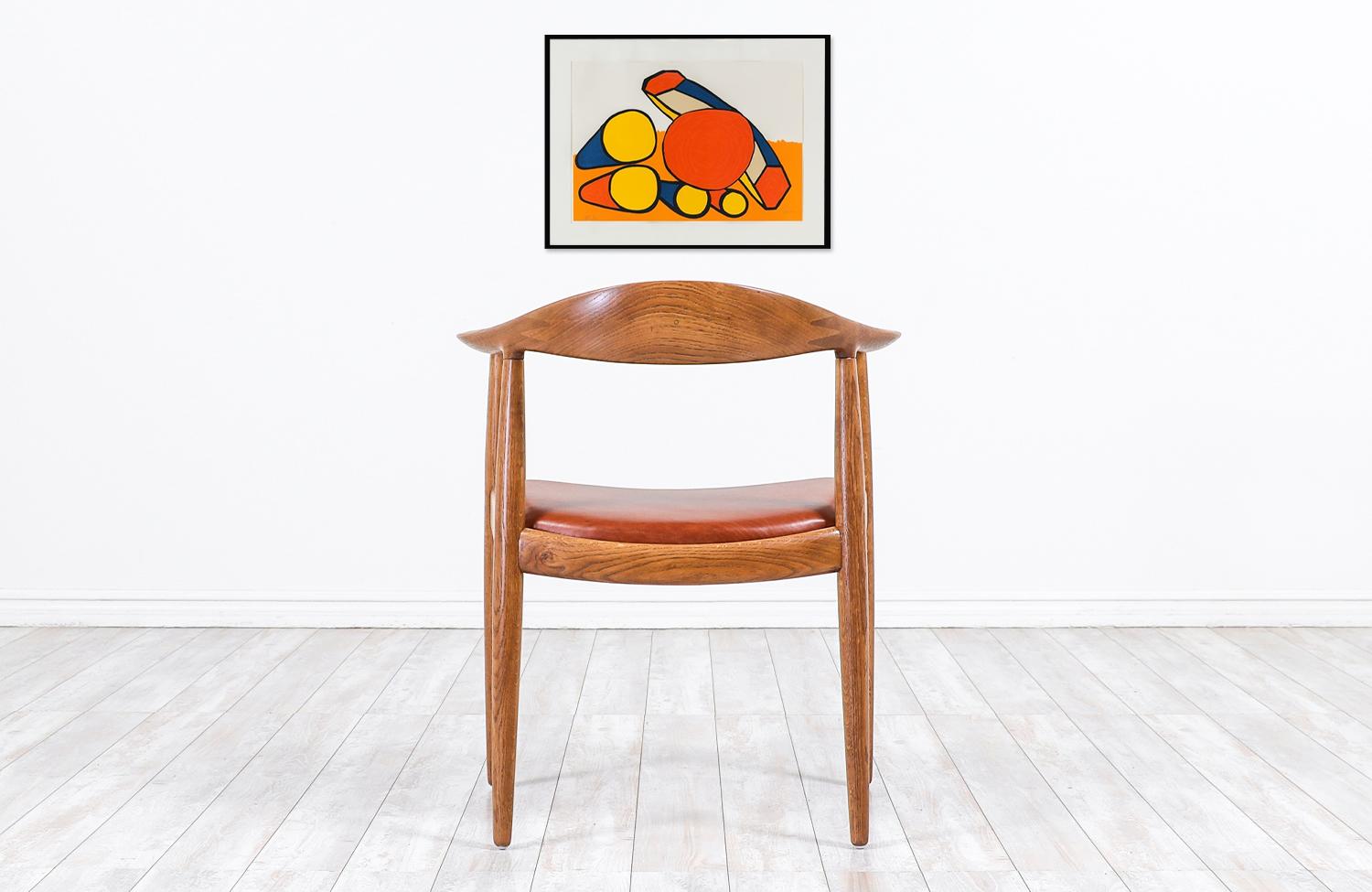 Mid-Century Modern Hans J. Wegner JH 501 