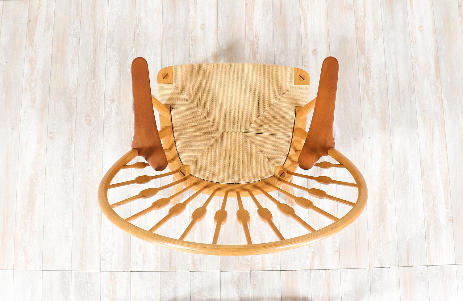 Hans J. Wegner JH-550 Peacock Chair for Johannes Hansen 2