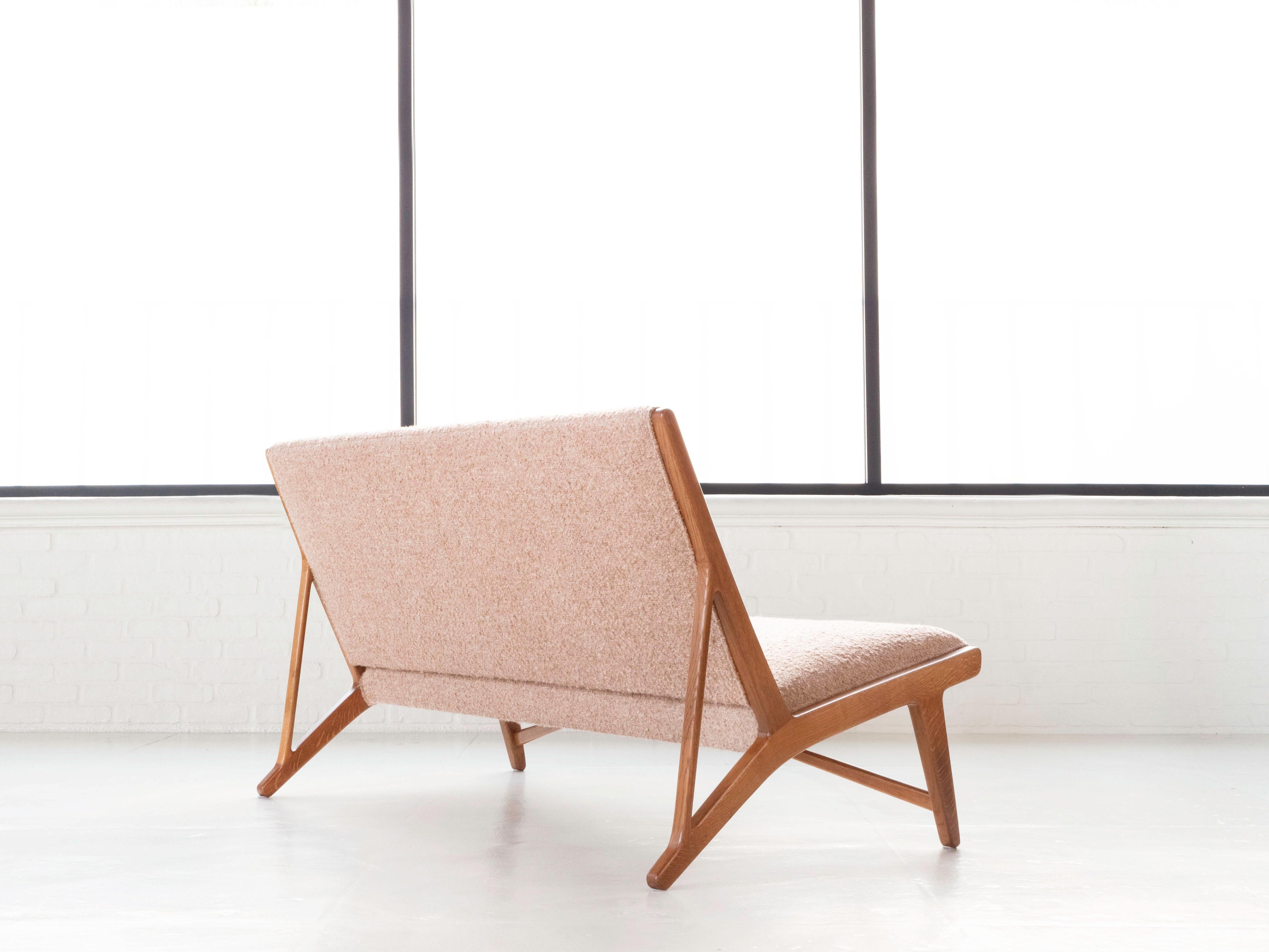 Pair of settees by designer Hans J. Wegner for cabinetmaker Johannes Hansen.  Model no. 