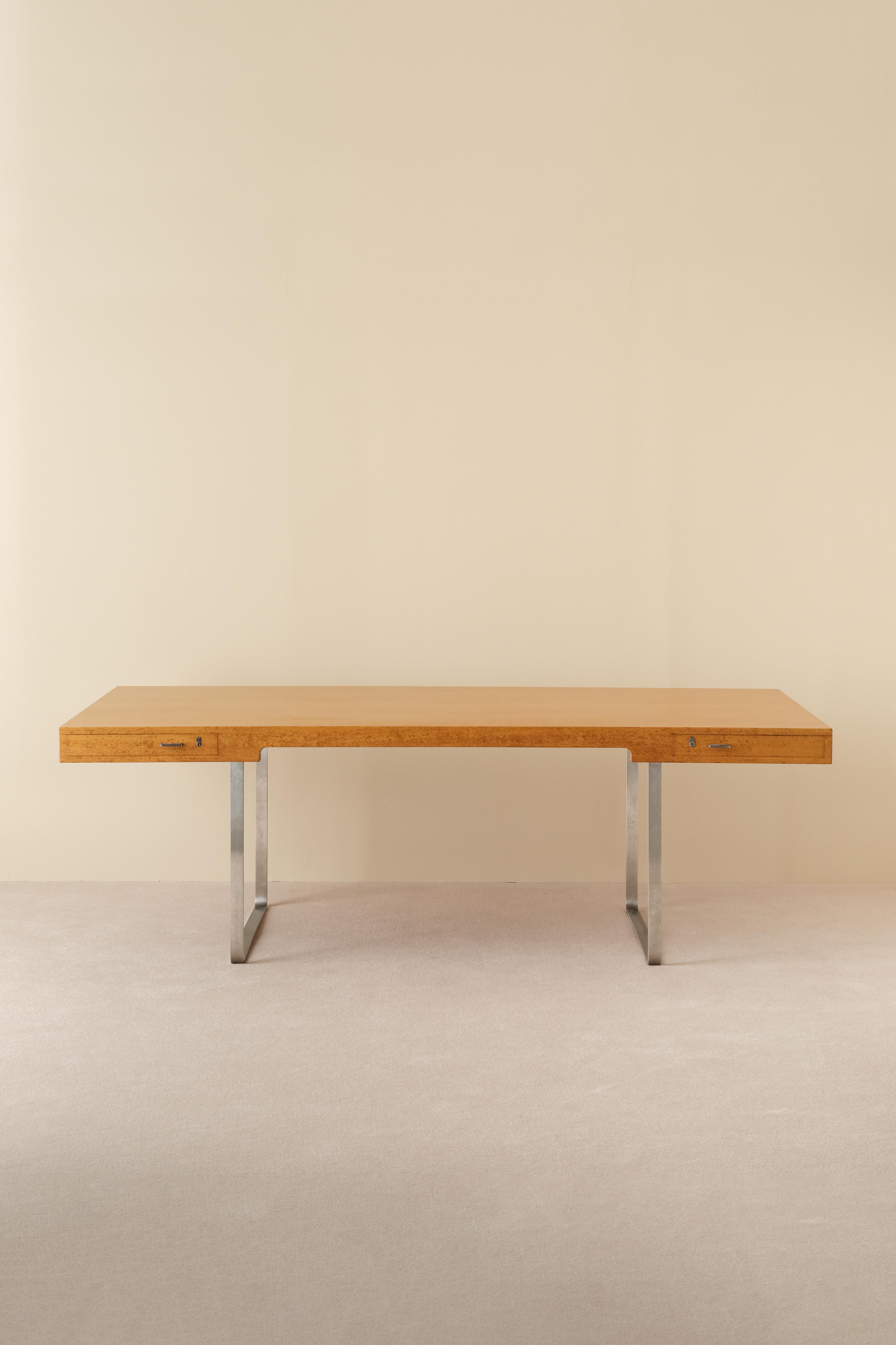 Scandinavian Modern Hans J. Wegner 