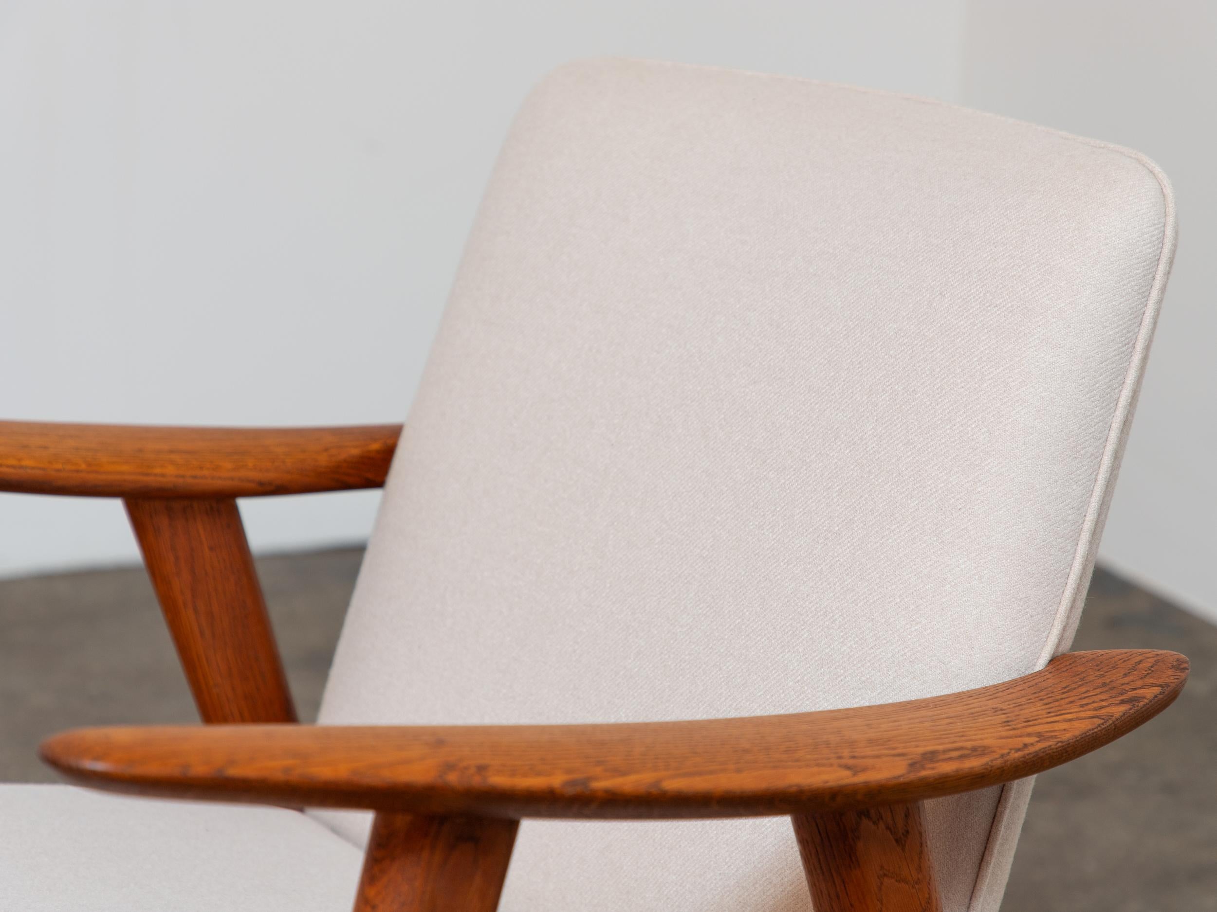 Hans J. Wegner JH517 