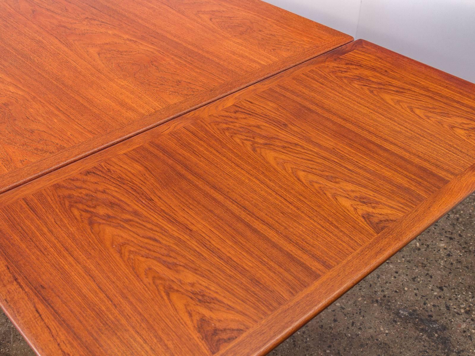 Hans J. Wegner JH570 Teak Dining Table for Johannes Hansen 1