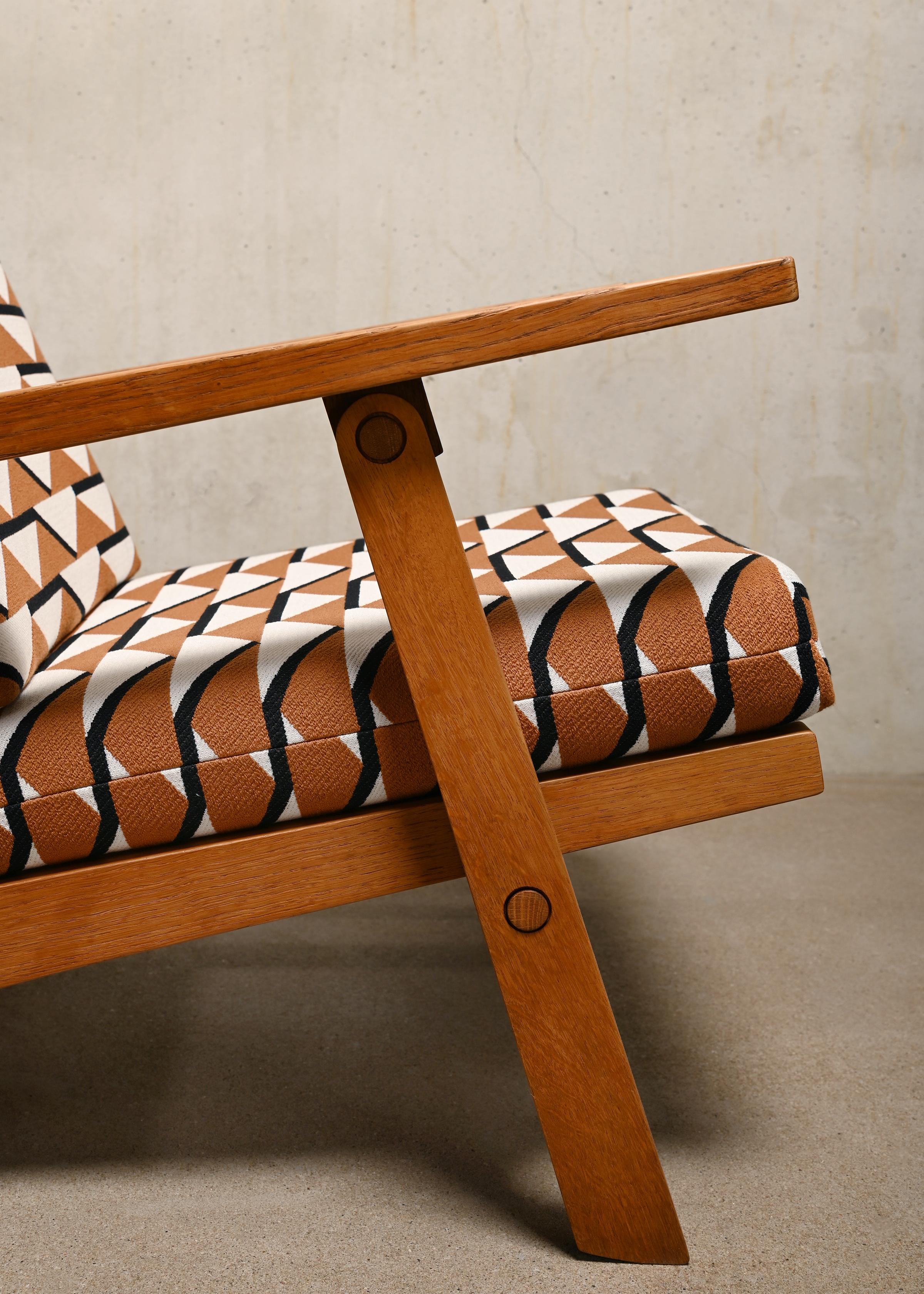 Hans J. Wegner Lounge Chair AP 72 in Oak and Pierre Frey fabric for AP Stolen 5