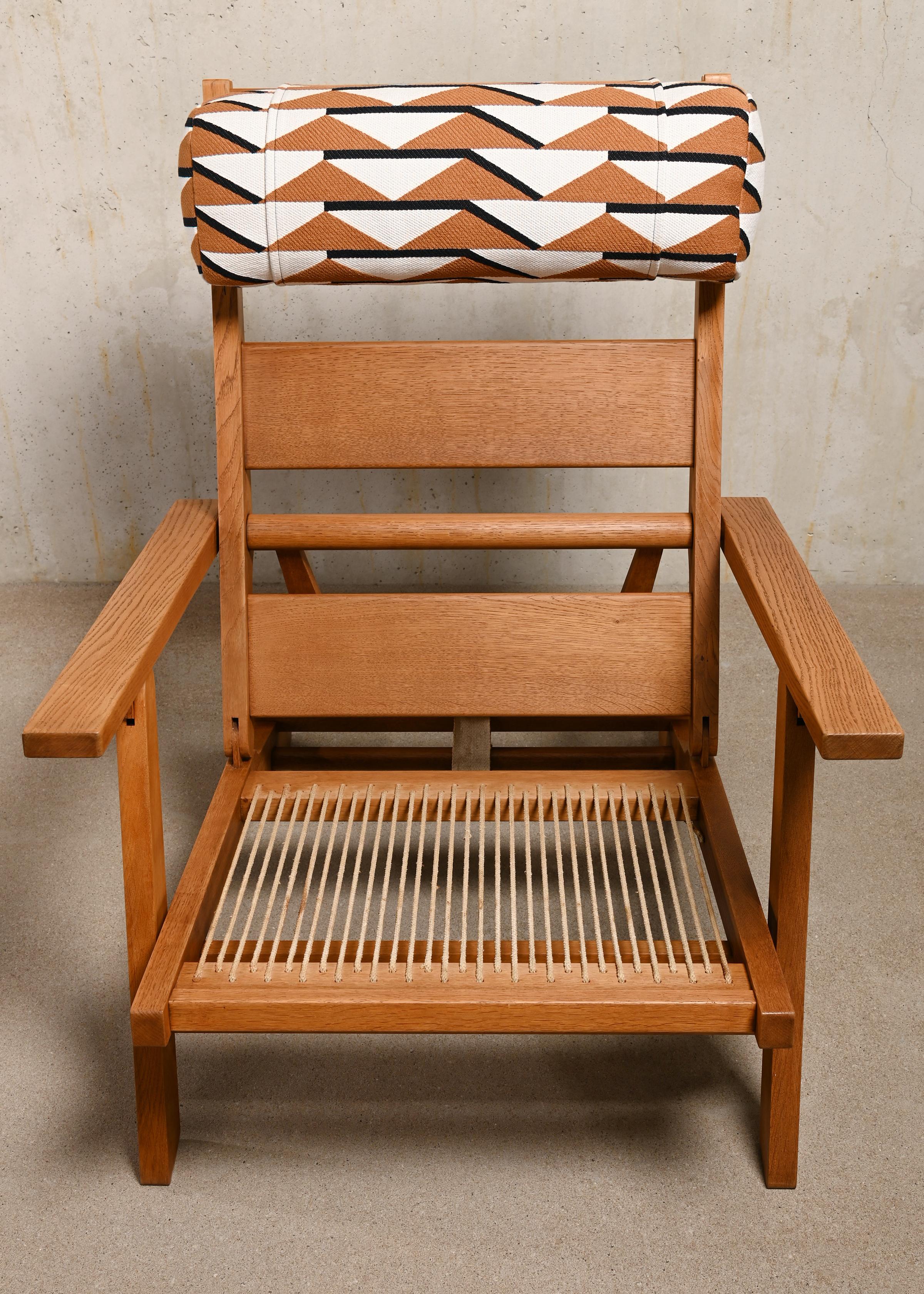 Hans J. Wegner Lounge Chair AP 72 in Oak and Pierre Frey fabric for AP Stolen 9
