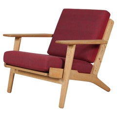 Hans J. Wegner Lounge Chair GE 290 of Oak with Red Wool Cushion by GETAMA, 1970s