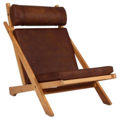 Hans J. Wegner Lounge Chair in Beech, Leather, 1960's