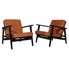 Hans J. Wegner Lounge Chair, Model 233, Cognac Aniline Leather