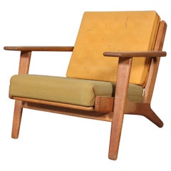 Hans J. Wegner, Lounge Chair, Model 290, Oak 