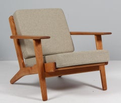 Hans J. Wegner, Lounge Chair, Model 290, oiled Oak, 1970s Denmark