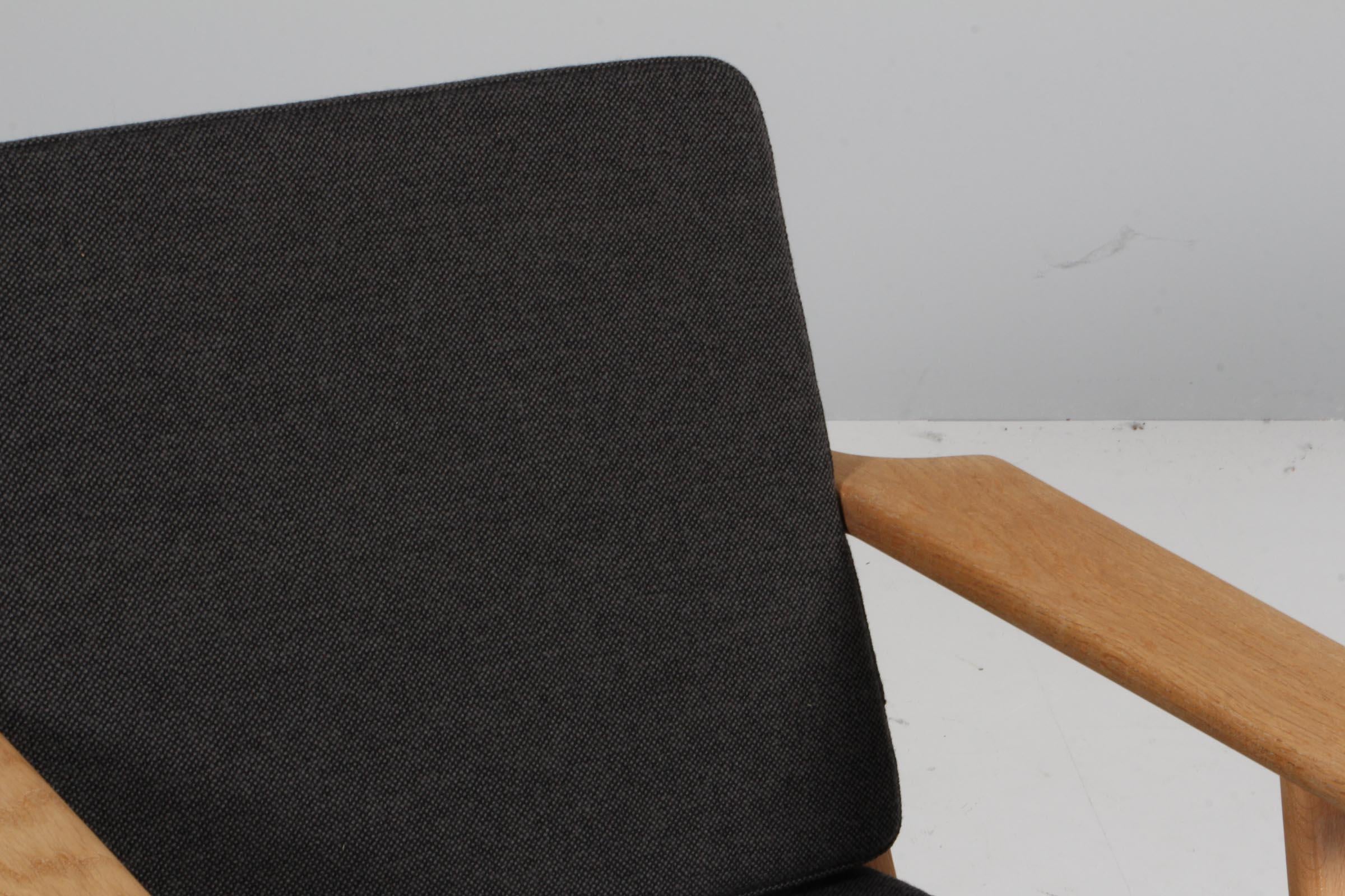 Danese Hans J. Wegner, Sedia da salotto, Modello 290, Quercia trattata con sapone, anni '70 Danimarca in vendita