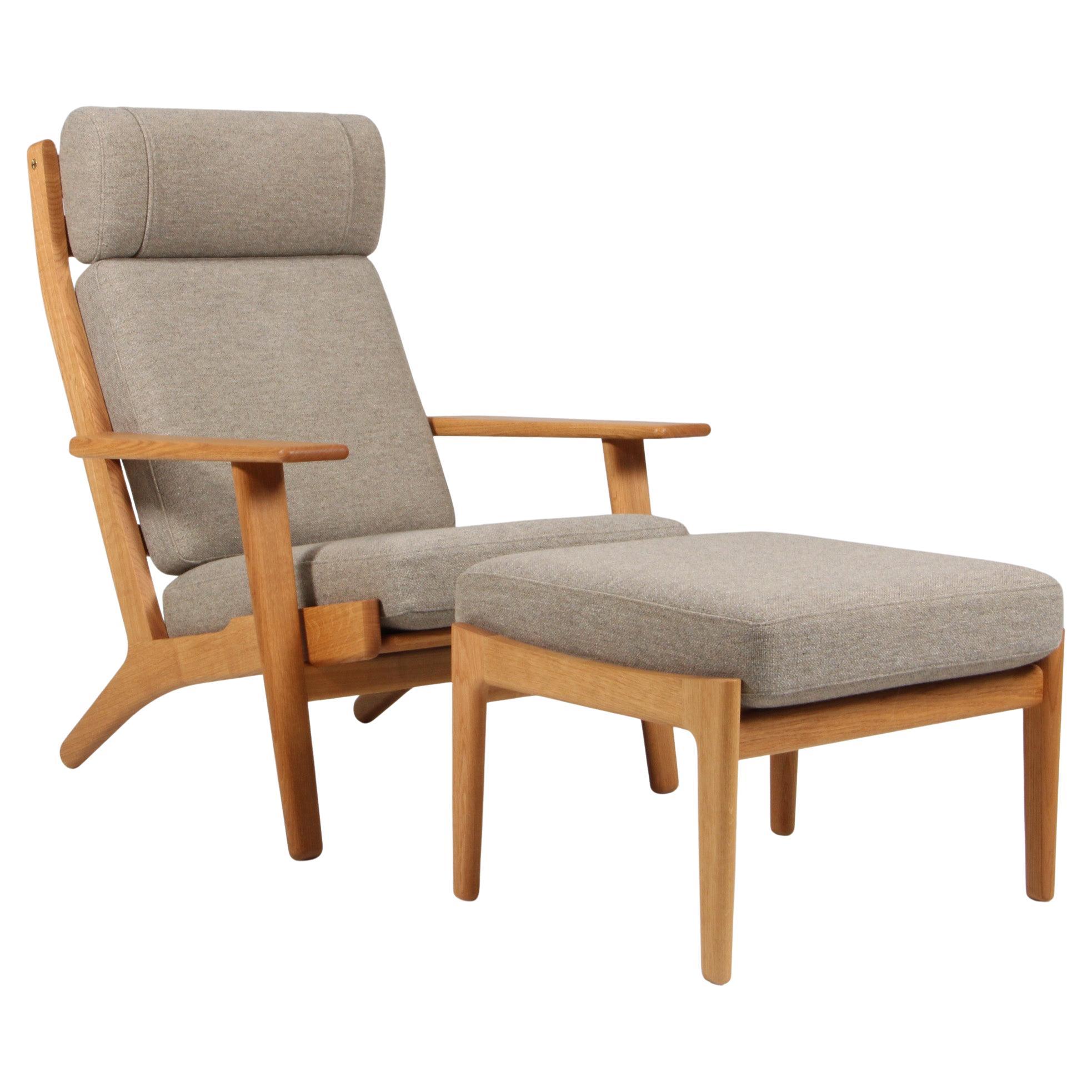 Hans J. Wegner, Lounge Chair, Model 290A, oak