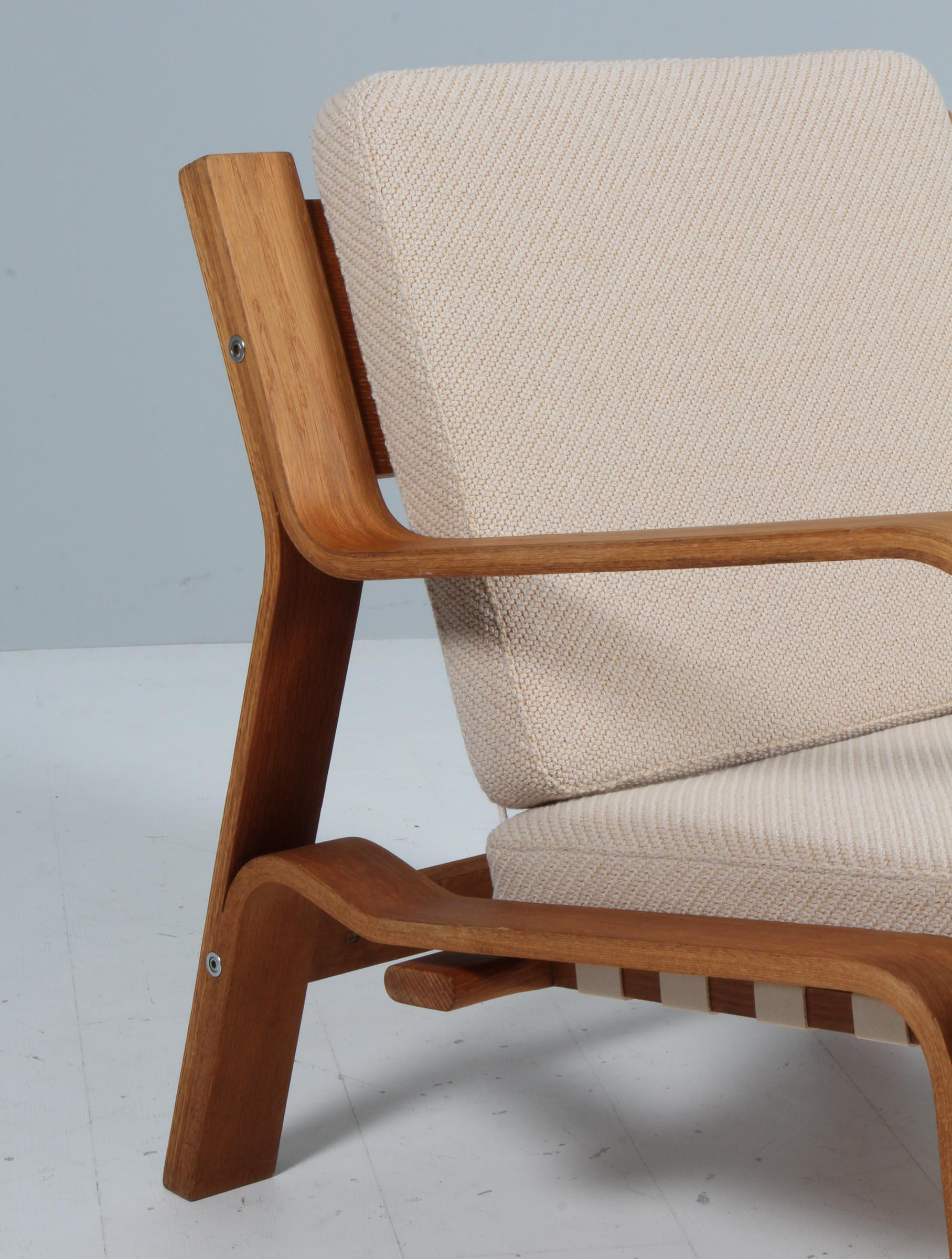Mid-Century Modern Hans J. Wegner, Lounge Chair, Model 671, Oak, Coda 2 and Cotton Rope
