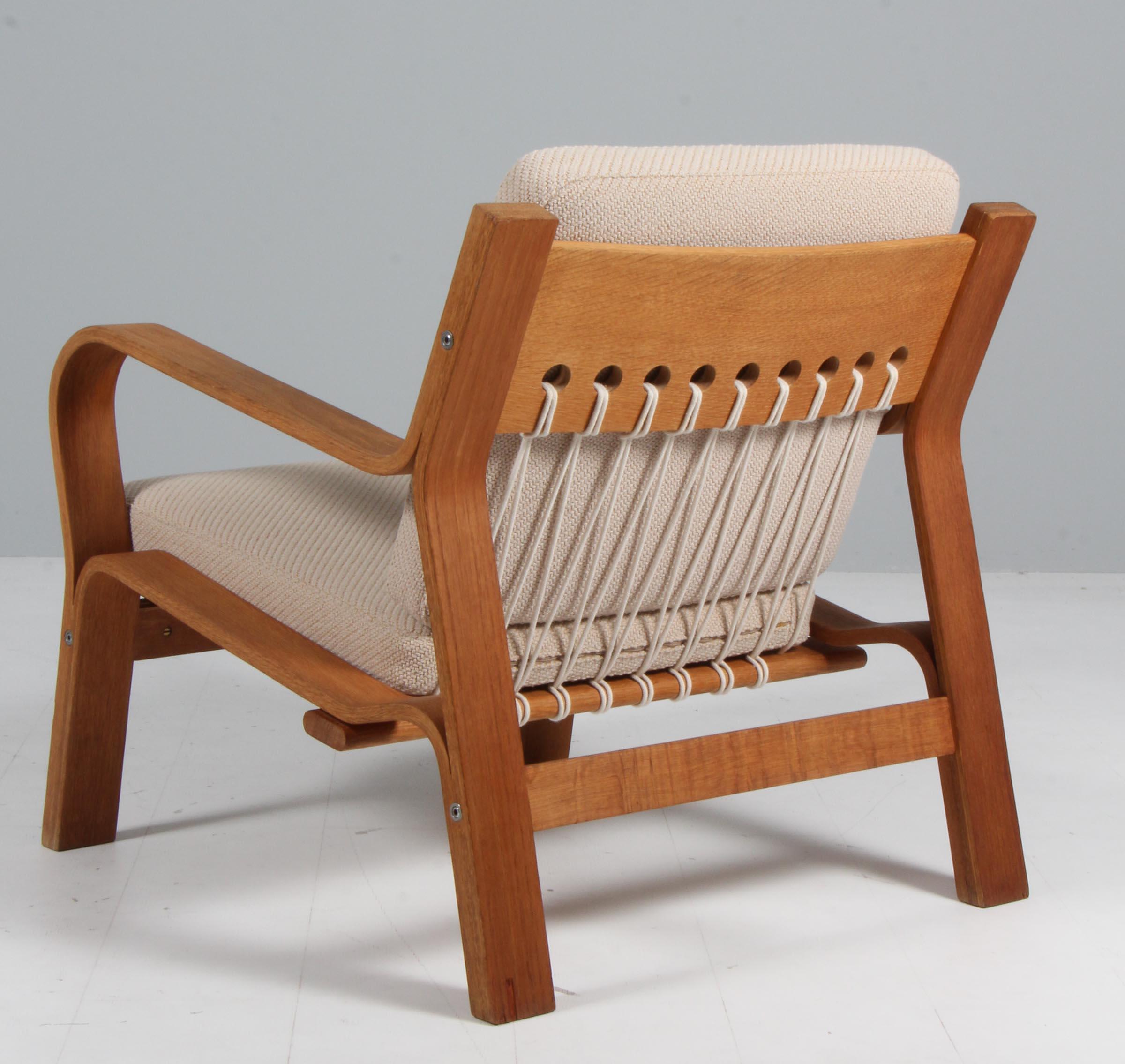 Fabric Hans J. Wegner, Lounge Chair, Model 671, Oak, Coda 2 and Cotton Rope