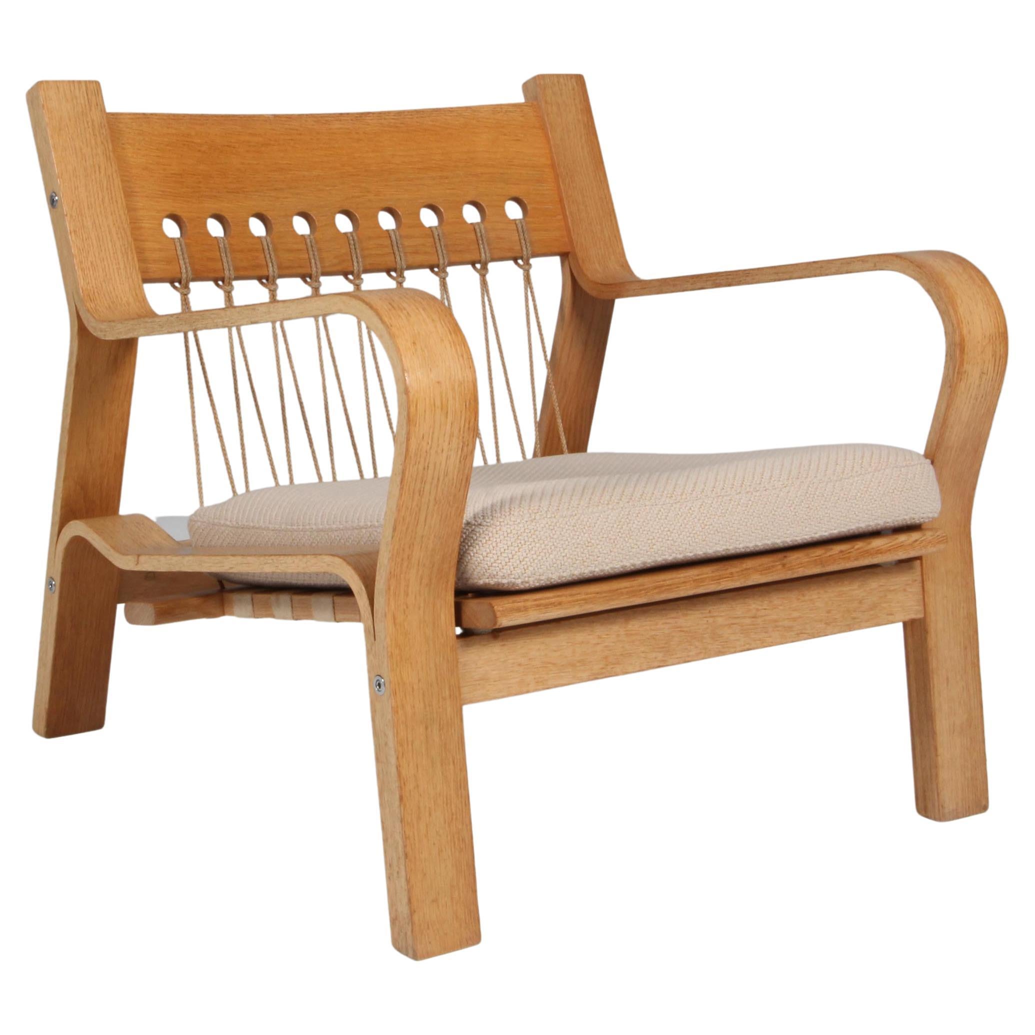 Hans J. Wegner, Lounge Chair, Model 671, Oak, Coda 2 and Cotton Rope