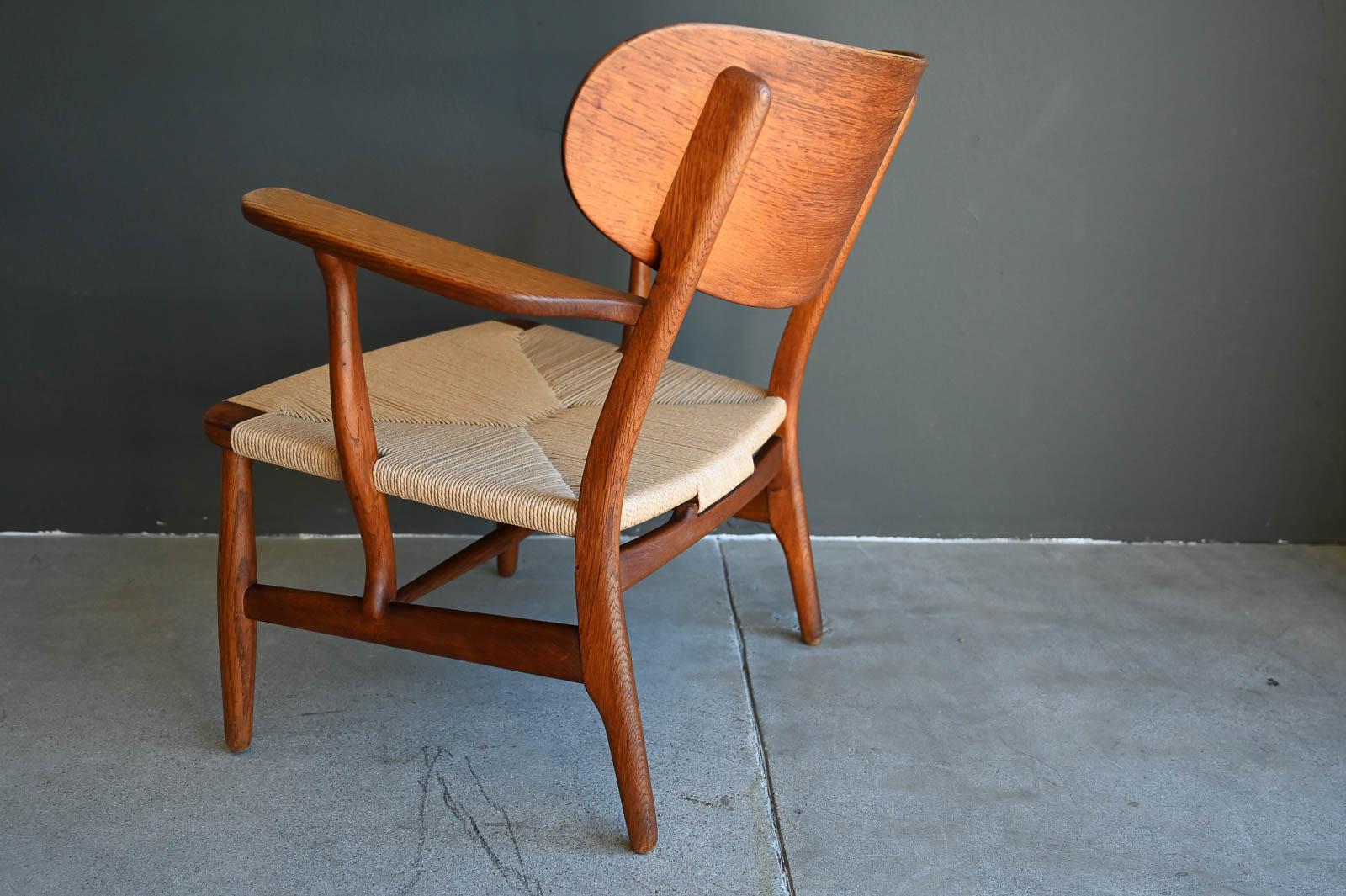 Papercord Hans J. Wegner Lounge Chair, Model CH-22, ca. 1950 For Sale