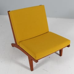 Hans J. Wegner Lounge Chair, Model GE-370