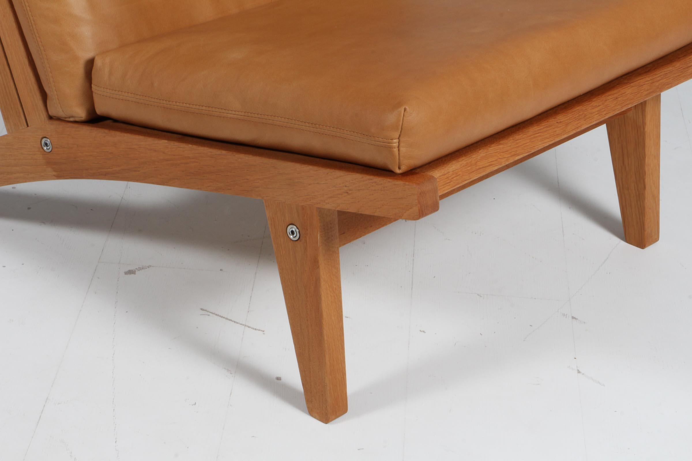 Scandinavo moderno Sedia da salotto Hans J. Wegner, modello GE-370 in vendita