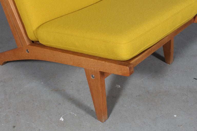 Danish Hans J. Wegner Lounge Chair, Model GE-370 For Sale
