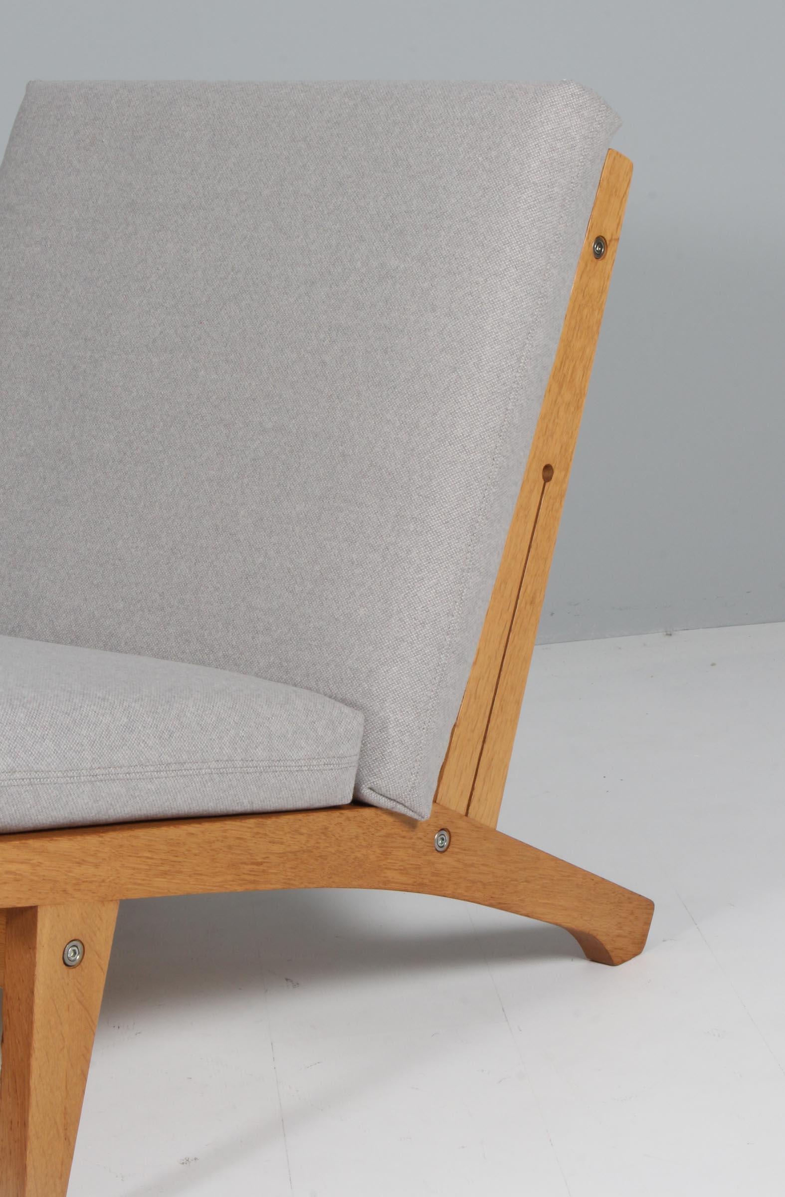 Danish Hans J. Wegner Lounge Chair, Model GE-370