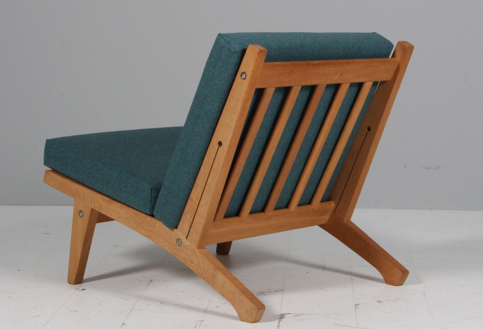 Laine Fauteuil de salon Hans J. Wegner, modèle GE-370 en vente