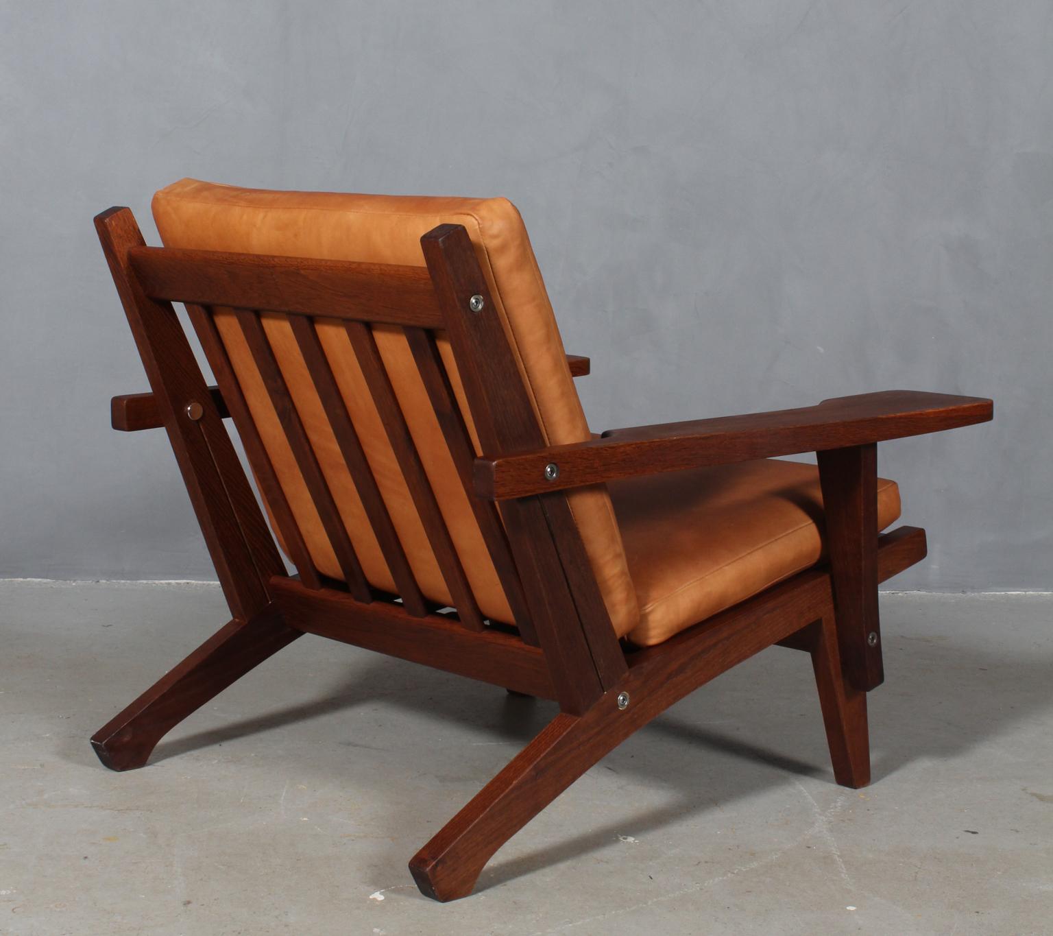 Hans J. Wegner Lounge Chair, Model GE-370 1