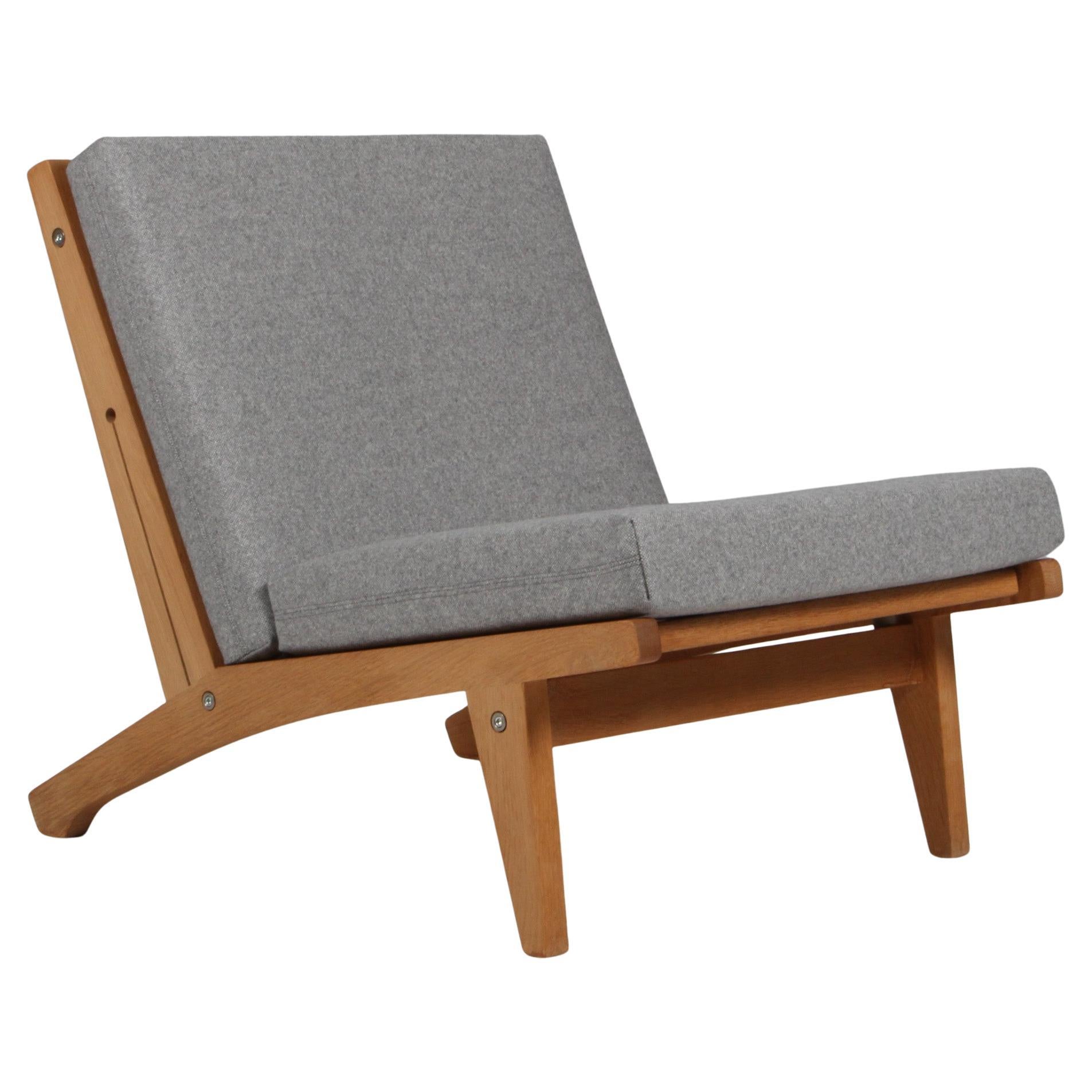 Fauteuil de salon Hans J. Wegner, modèle GE-370 en vente