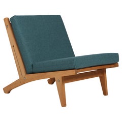Sedia da salotto Hans J. Wegner, modello GE-370