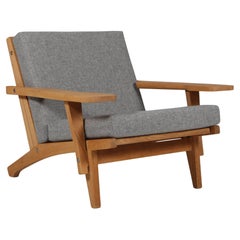 Sedia da salotto Hans J. Wegner, modello GE-370