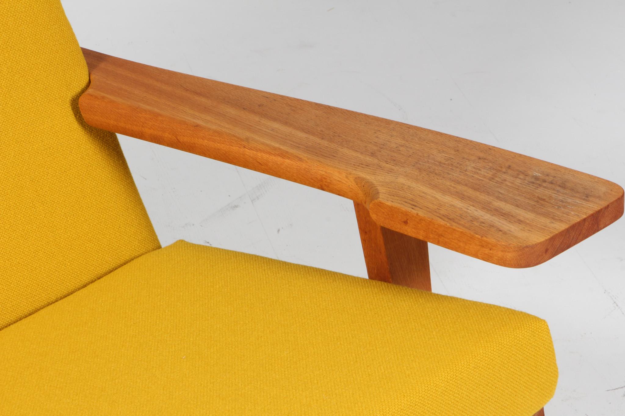 Hans J. Wegner Lounge Chair, Model GE-375 im Zustand „Gut“ im Angebot in Esbjerg, DK