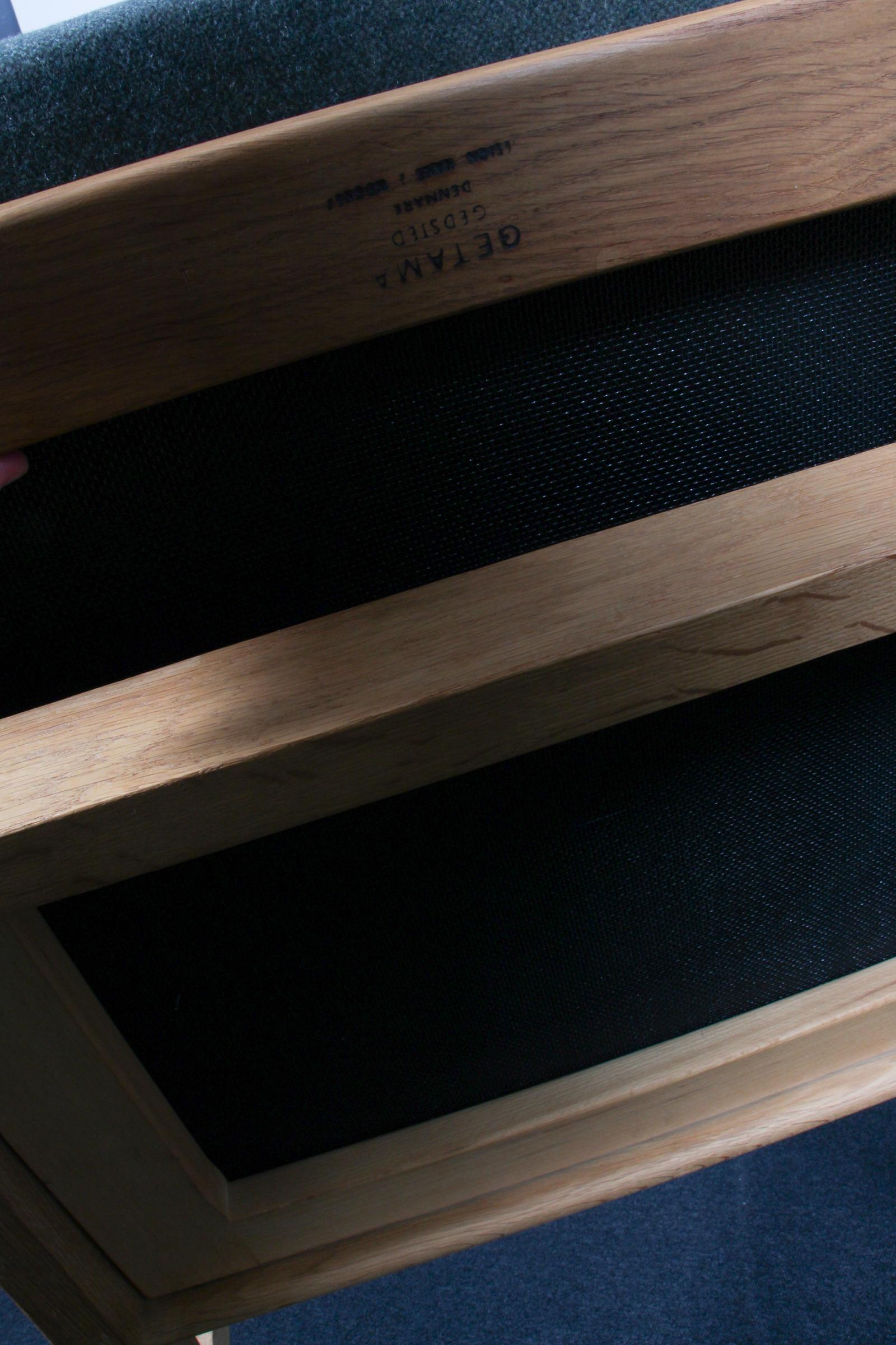 Silla de salón Hans J. Wegner, Model GE-375 Lana en venta