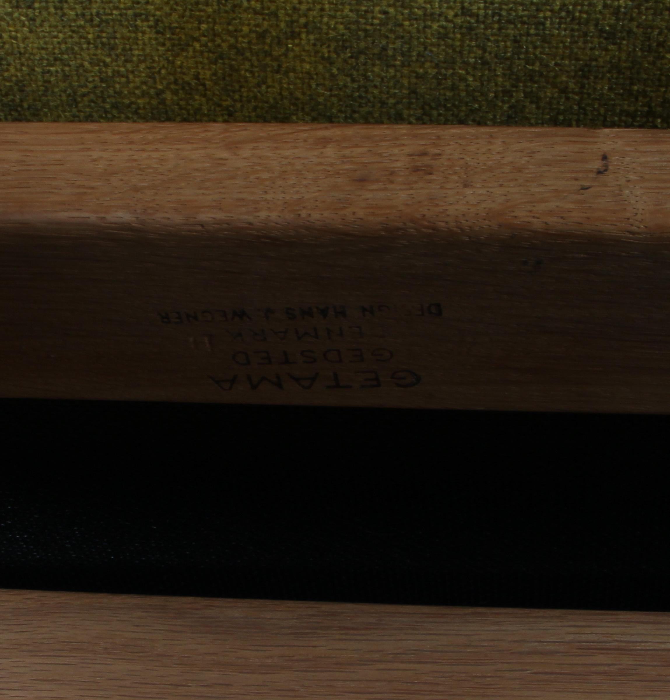 Chêne Fauteuil de salon Hans J. Wegner, modèle GE-375 en vente