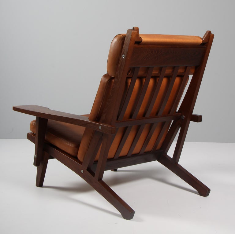 Hans J. Wegner Lounge Chair, Model GE-375 For Sale 1