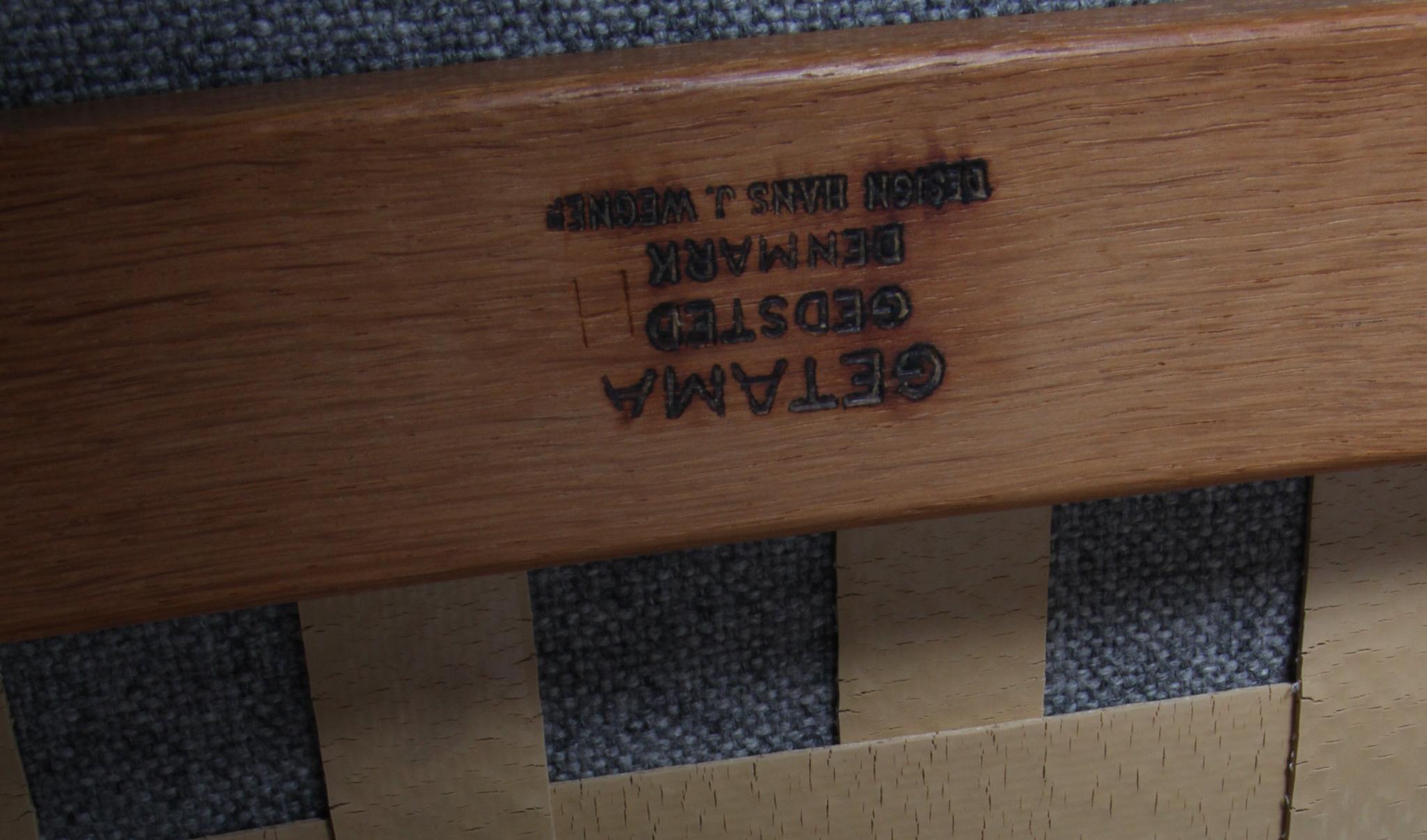 Hans J. Wegner Lounge Chair, Model GE-375 For Sale 1