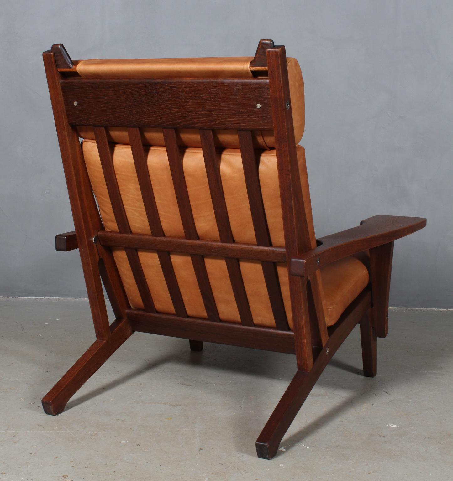 Hans J. Wegner Lounge Chair, Model GE-375 1