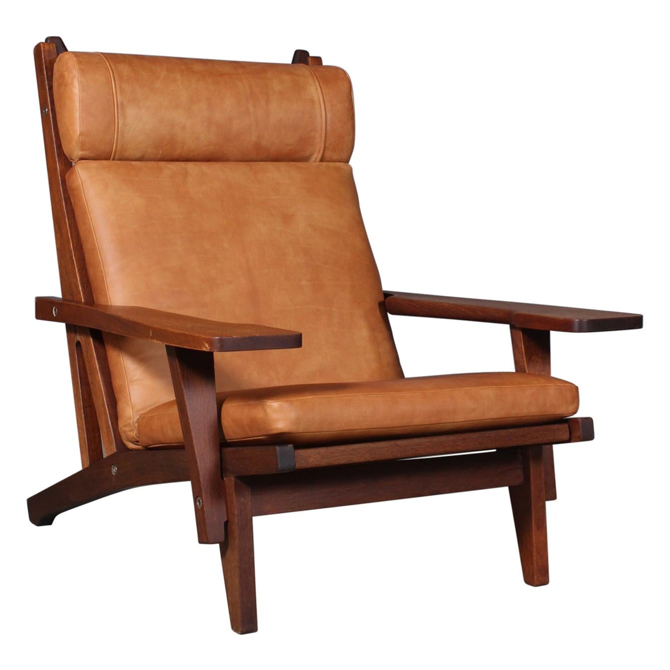 Hans J. Wegner Lounge Chair, Model GE-375