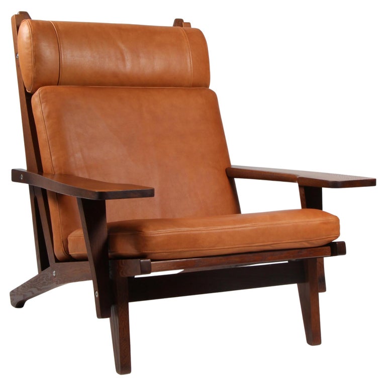 Hans J. Wegner Lounge Chair, Model GE-375 For Sale