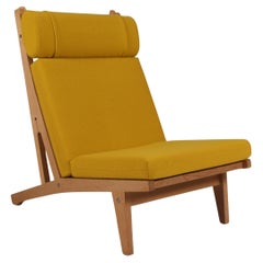 Hans J. Wegner Lounge Chair, Model GE-375