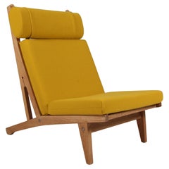 Hans J. Wegner Lounge Chair, Model GE-375