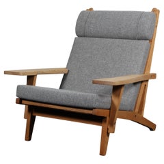 Hans J. Wegner Lounge Chair, Model GE-375