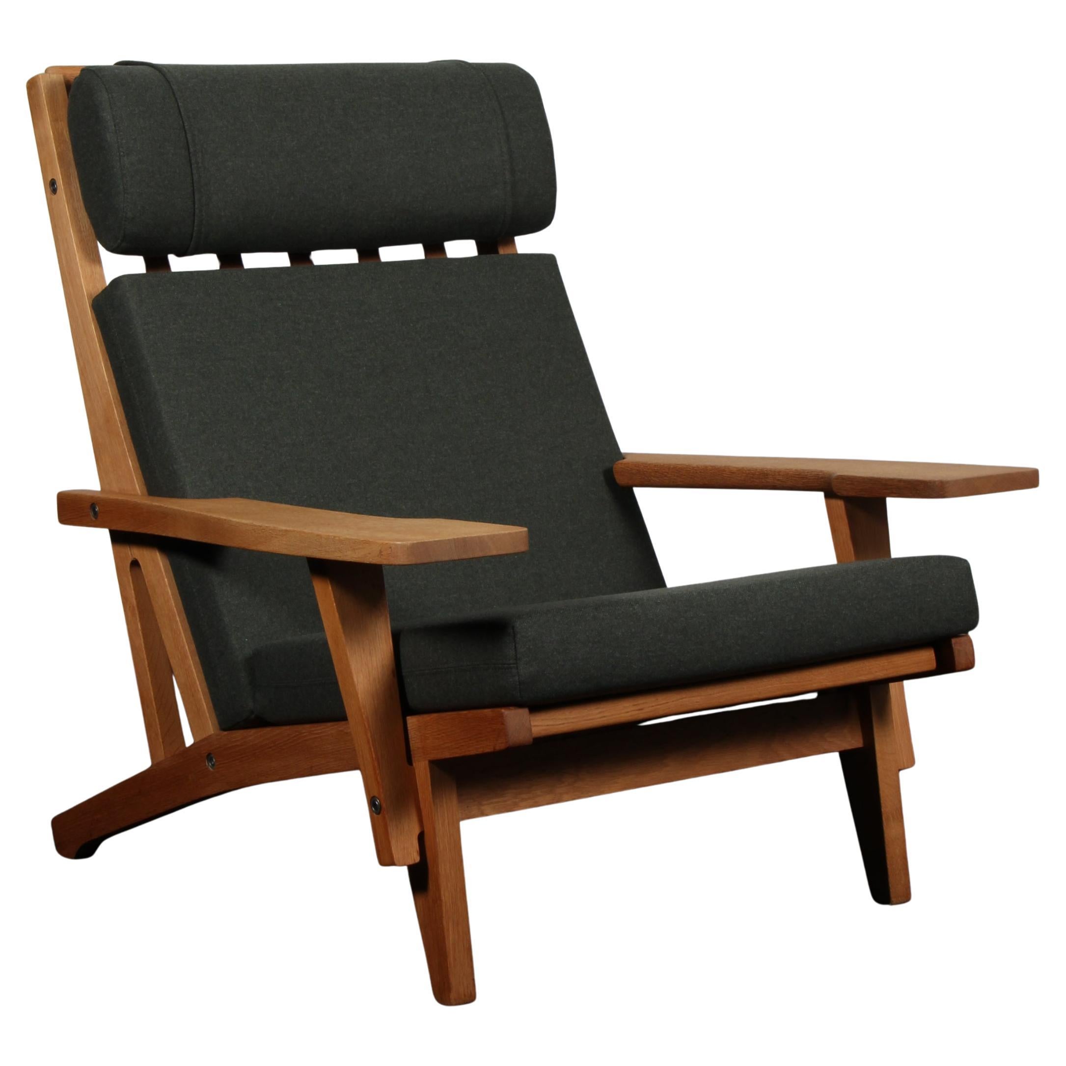 Silla de salón Hans J. Wegner, Model GE-375