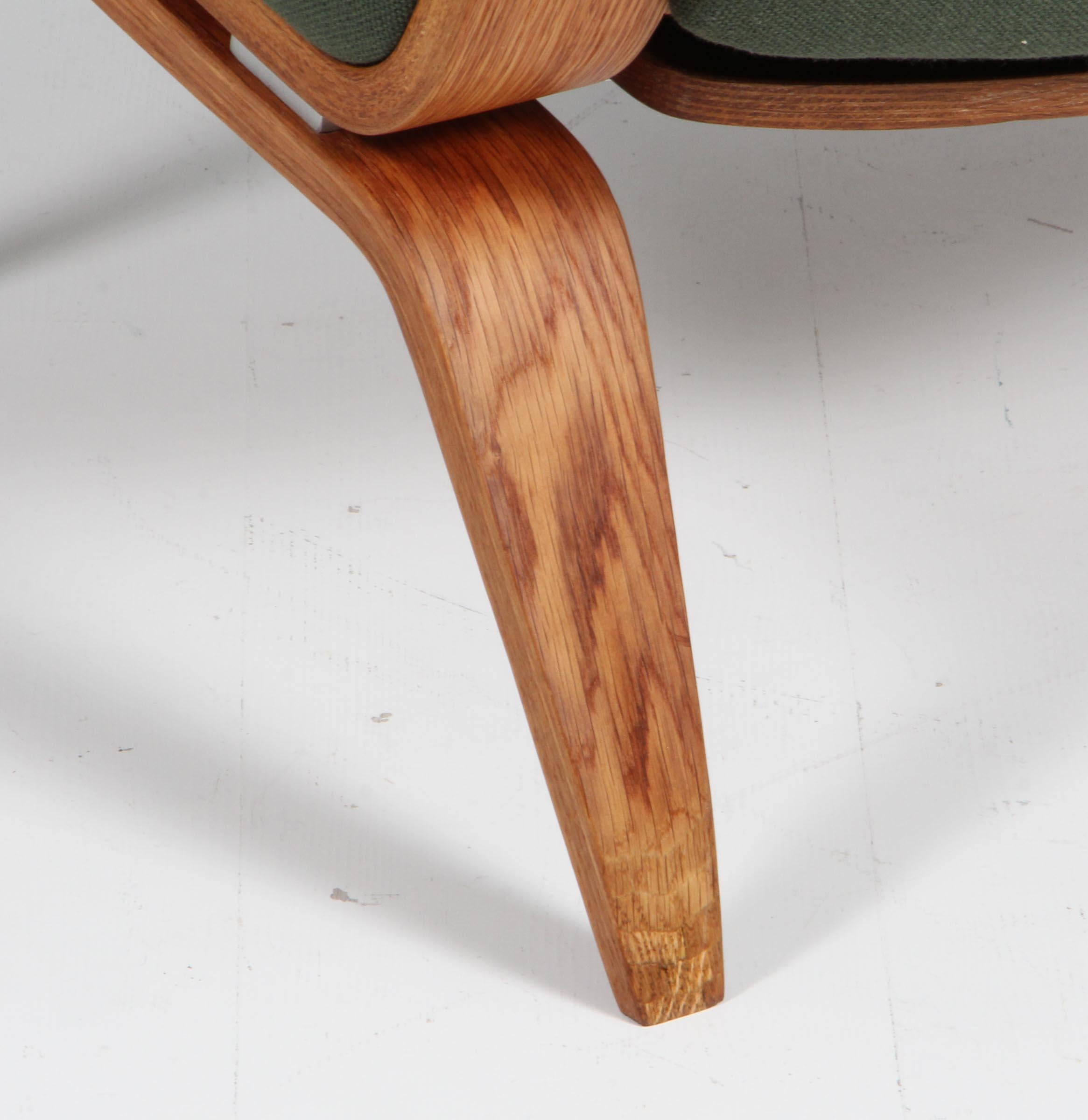 Fabric Hans J. Wegner, Lounge Chair, Model GE501, Oak, Hallingdal